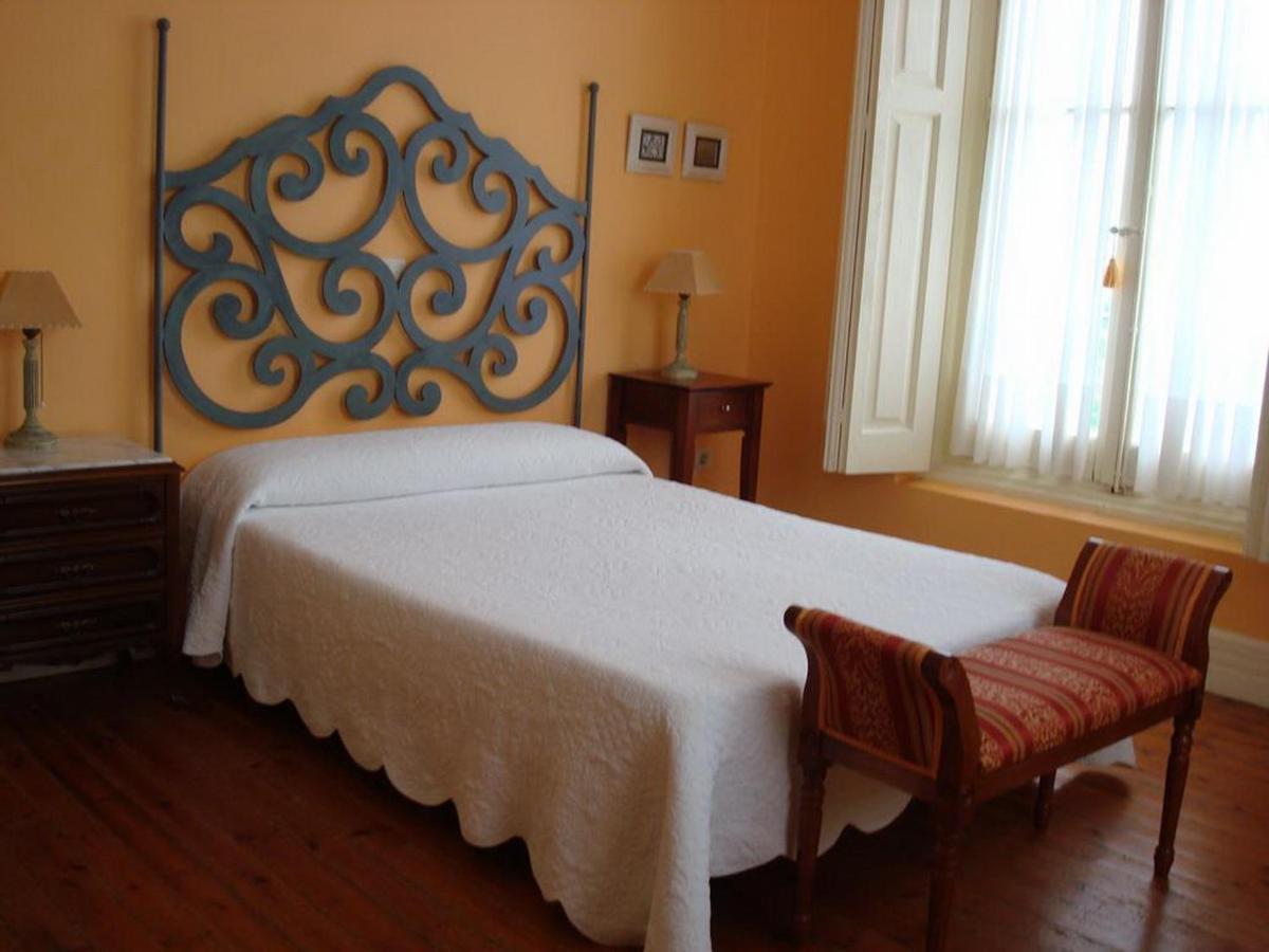 Posada Casa De Valle Colindres Ngoại thất bức ảnh